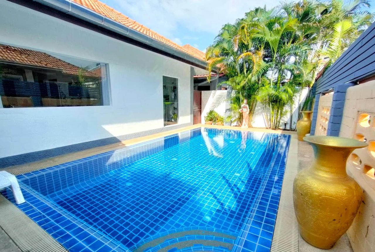 Corner Villa - Pattaya Holiday House Walking Street 4 Bedrooms Exterior foto