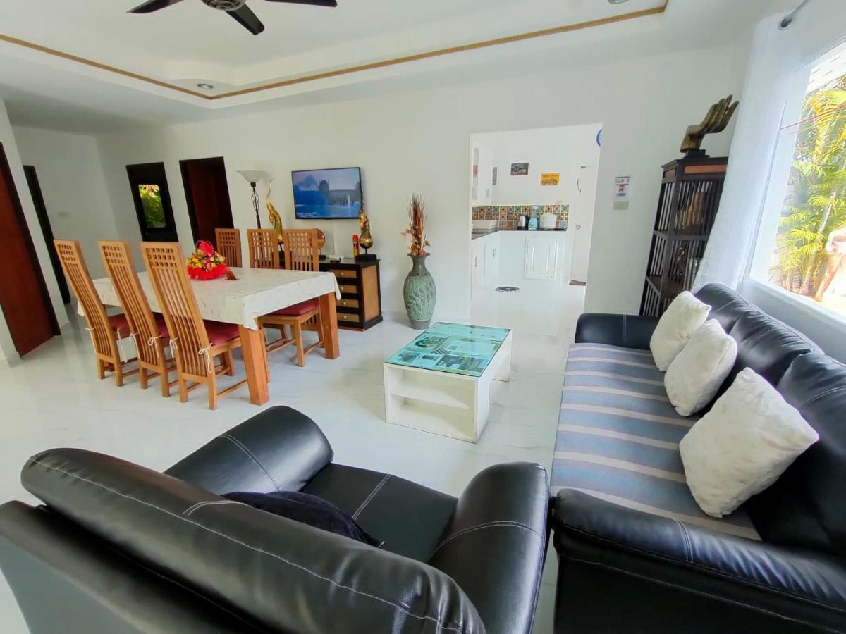 Corner Villa - Pattaya Holiday House Walking Street 4 Bedrooms Exterior foto