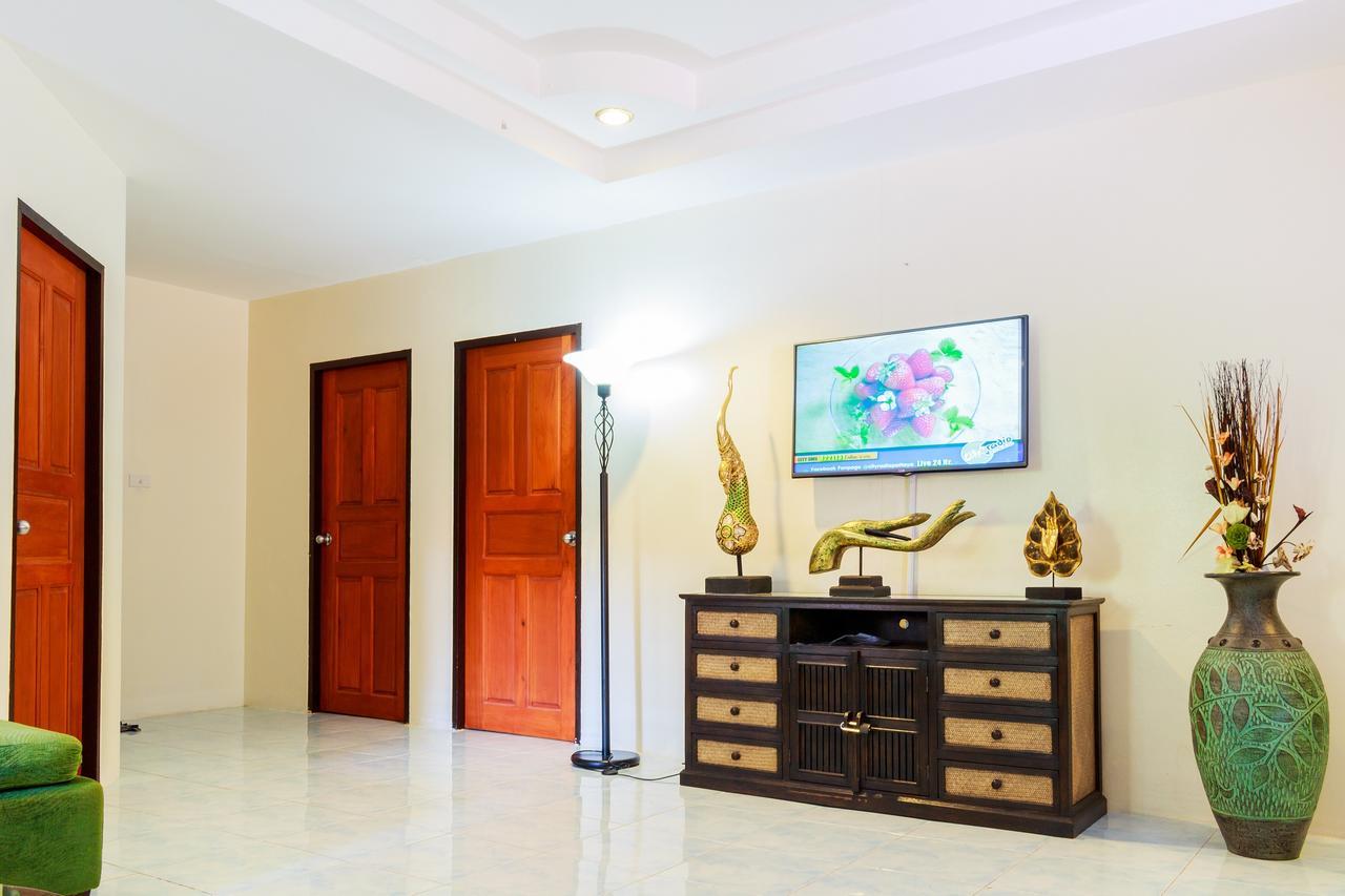 Corner Villa - Pattaya Holiday House Walking Street 4 Bedrooms Exterior foto